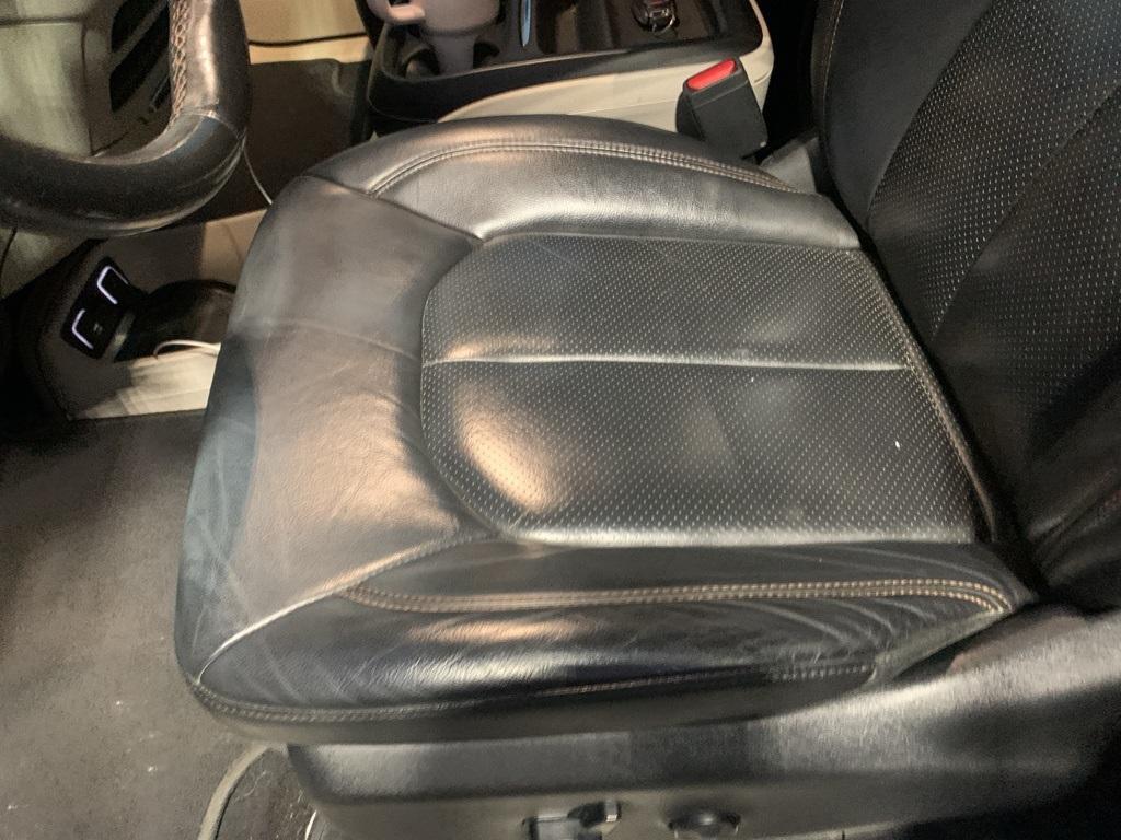 used 2019 Chrysler Pacifica car, priced at $17,990
