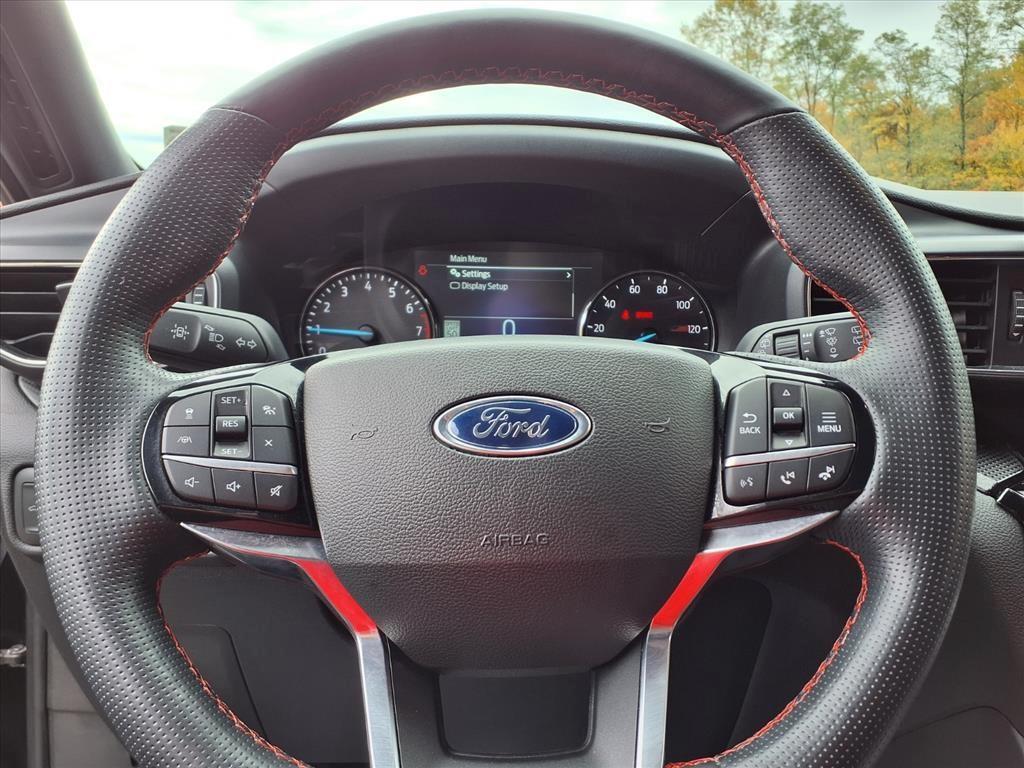 used 2022 Ford Explorer car, priced at $31,490