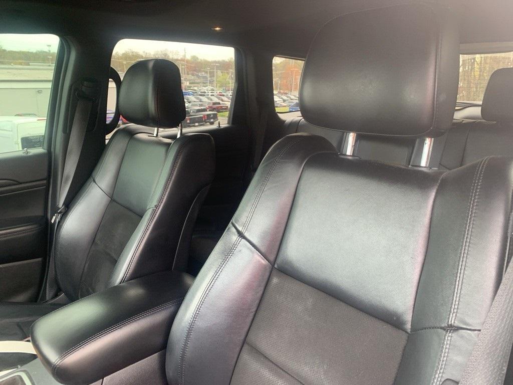 used 2019 Jeep Grand Cherokee car, priced at $19,490