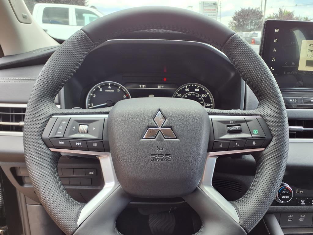 new 2025 Mitsubishi Outlander car, priced at $35,490