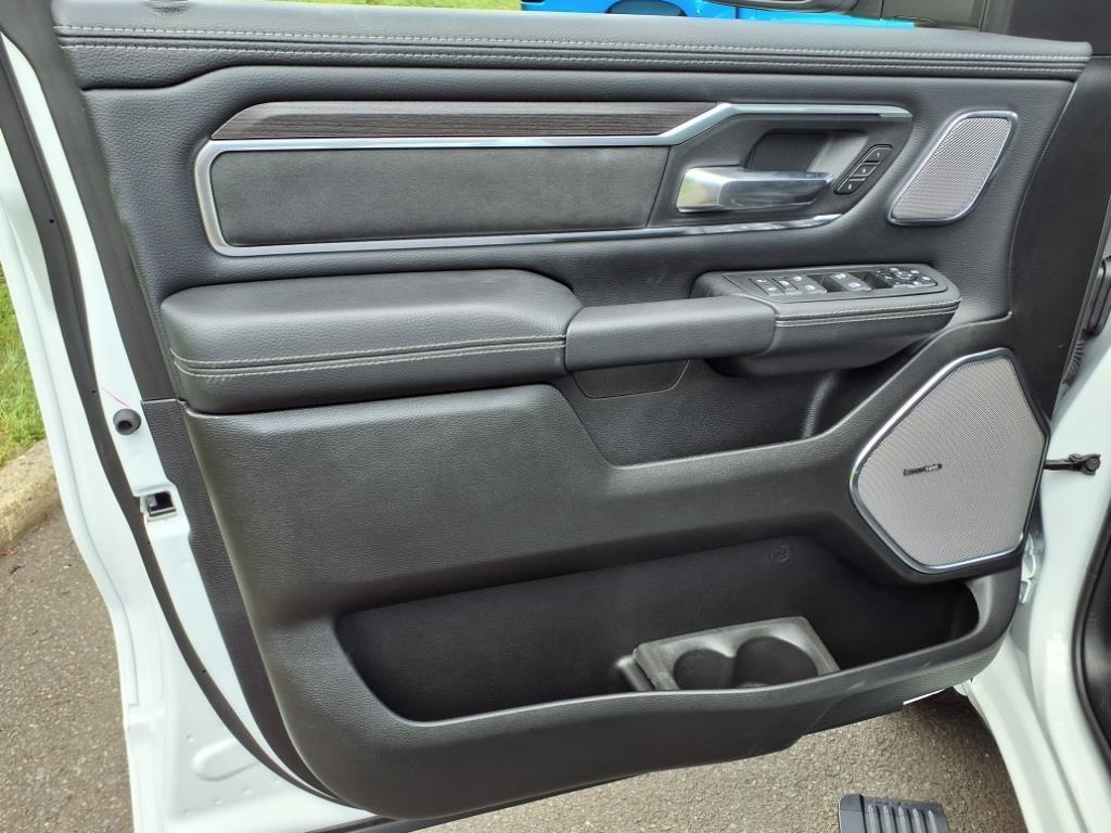 new 2025 Ram 1500 car, priced at $63,264