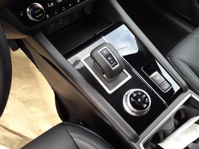 new 2024 Mitsubishi Outlander car, priced at $34,890