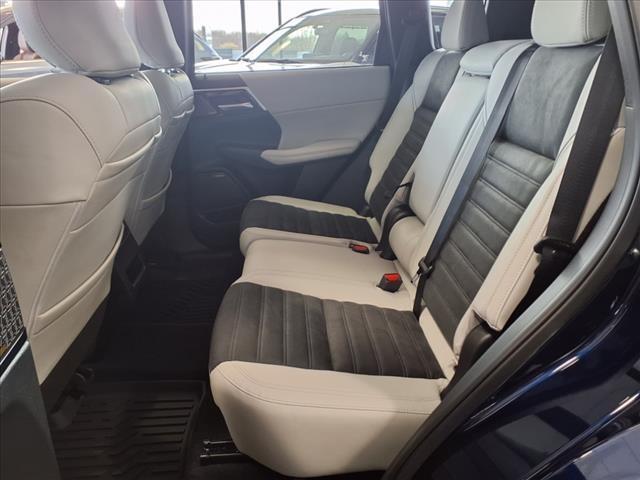 new 2025 Mitsubishi Outlander car, priced at $36,360