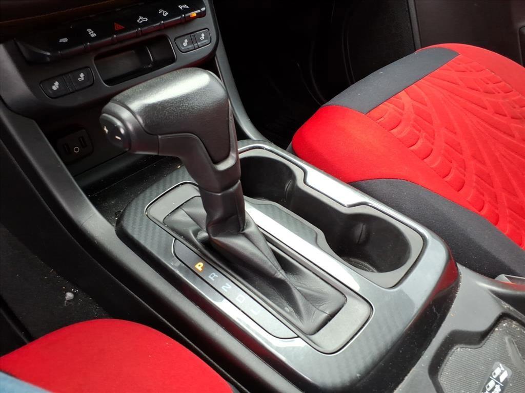 used 2021 GMC Canyon car, priced at $32,400