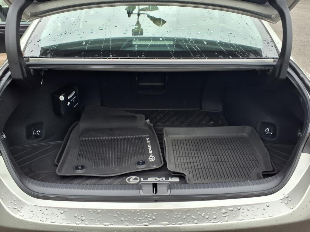 used 2021 Lexus ES 350 car, priced at $28,990