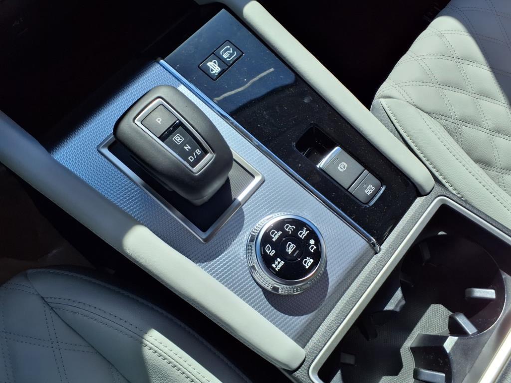 new 2025 Mitsubishi Outlander PHEV car, priced at $47,989