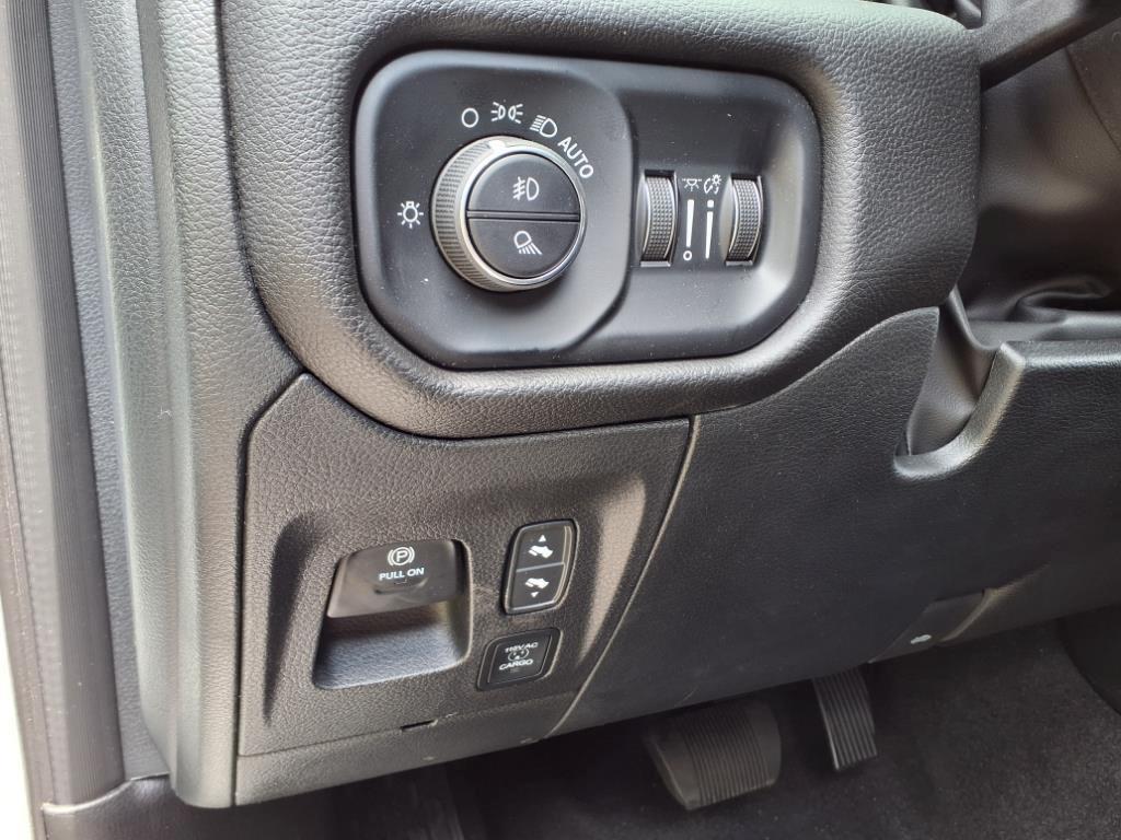new 2025 Ram 1500 car, priced at $55,489