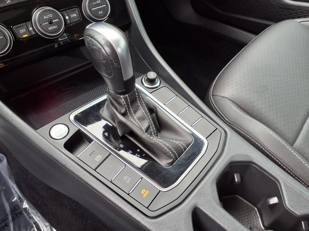 used 2021 Volkswagen Jetta car, priced at $18,195
