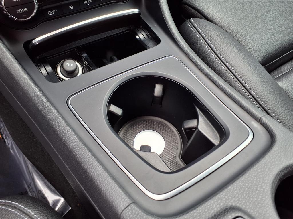 used 2020 Mercedes-Benz GLA 250 car, priced at $19,990