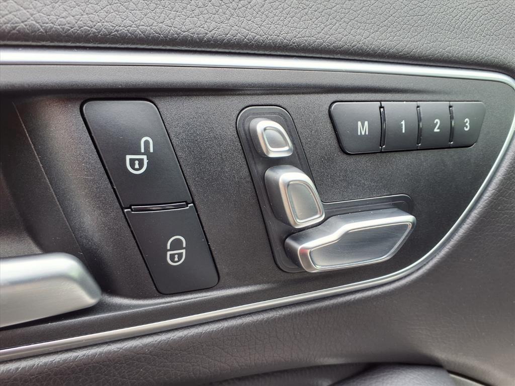 used 2020 Mercedes-Benz GLA 250 car, priced at $19,990