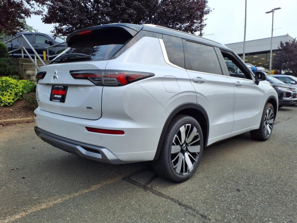 new 2025 Mitsubishi Outlander car, priced at $44,690