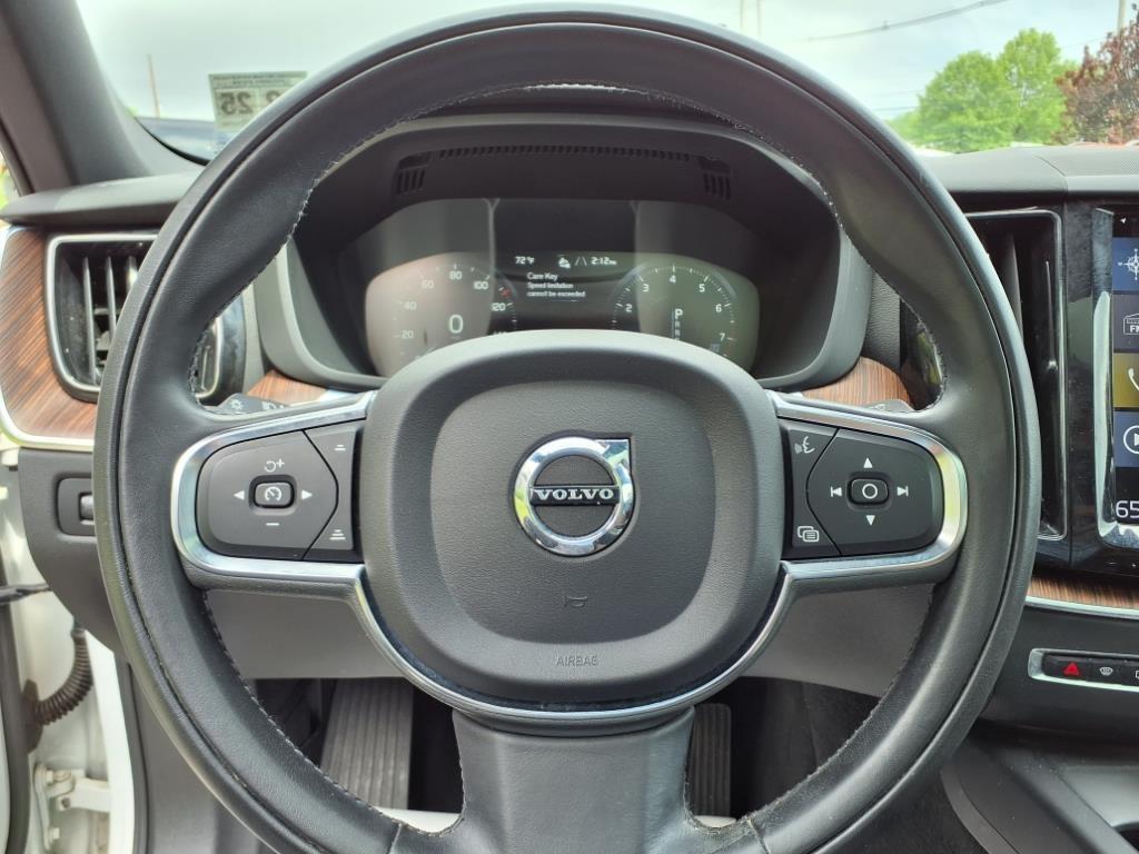 used 2021 Volvo XC60 car, priced at $25,490