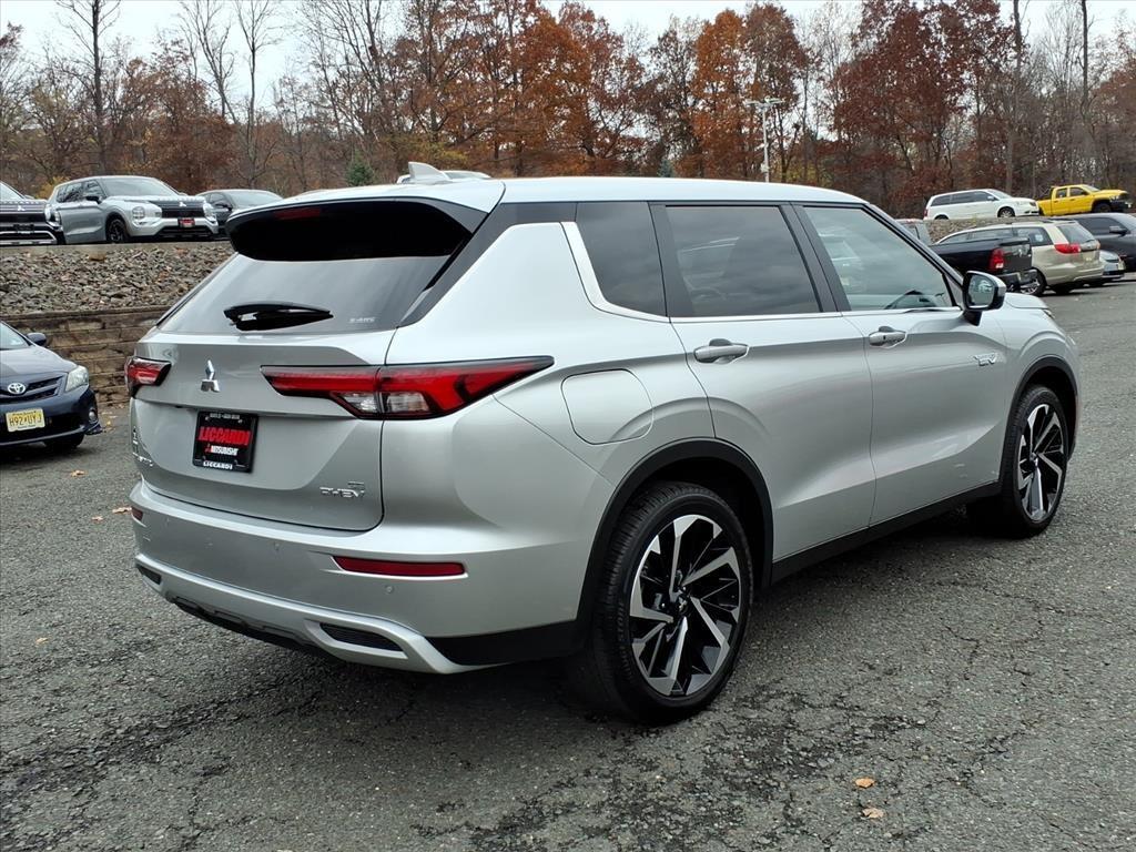 used 2025 Mitsubishi Outlander PHEV car, priced at $33,888