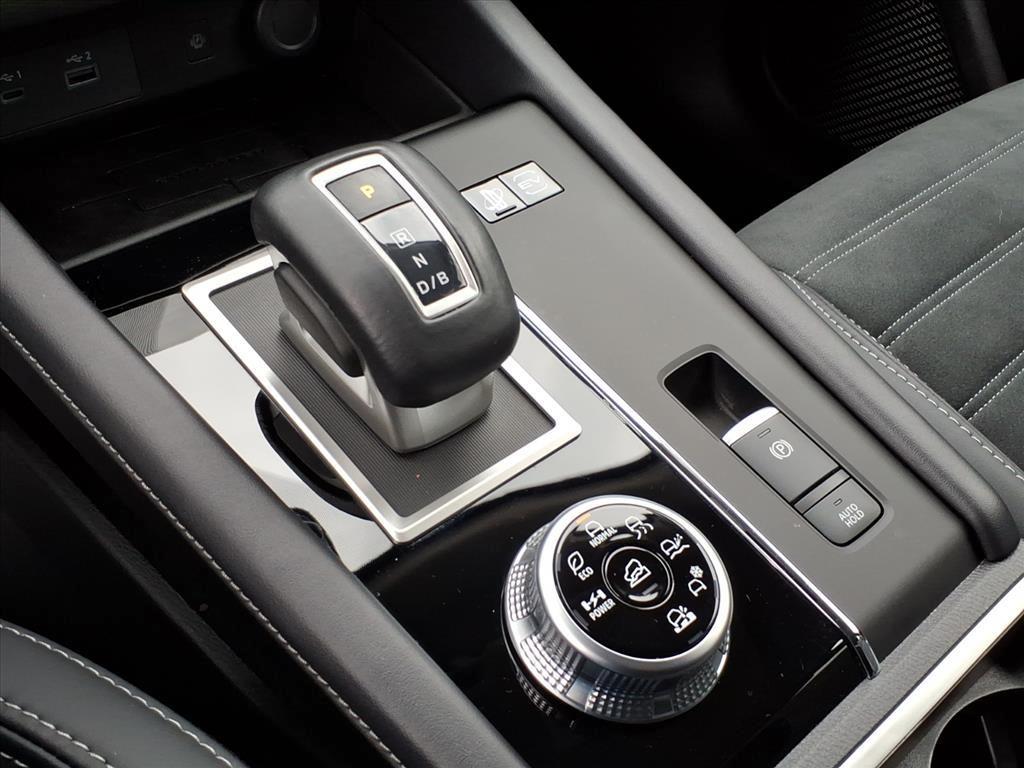 used 2025 Mitsubishi Outlander PHEV car, priced at $33,888