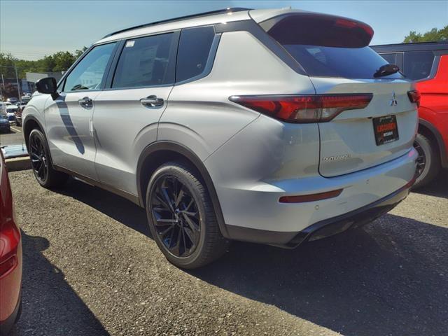 new 2024 Mitsubishi Outlander car, priced at $34,990