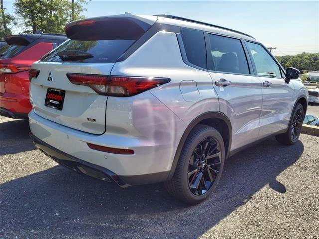 new 2024 Mitsubishi Outlander car, priced at $34,990