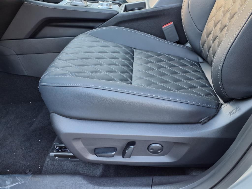 new 2025 Mitsubishi Outlander PHEV car, priced at $46,990