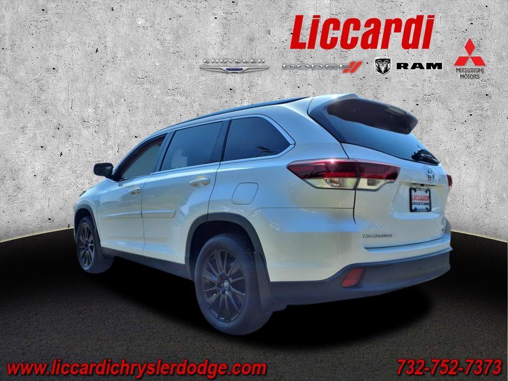 used 2019 Toyota Highlander car, priced at $25,490