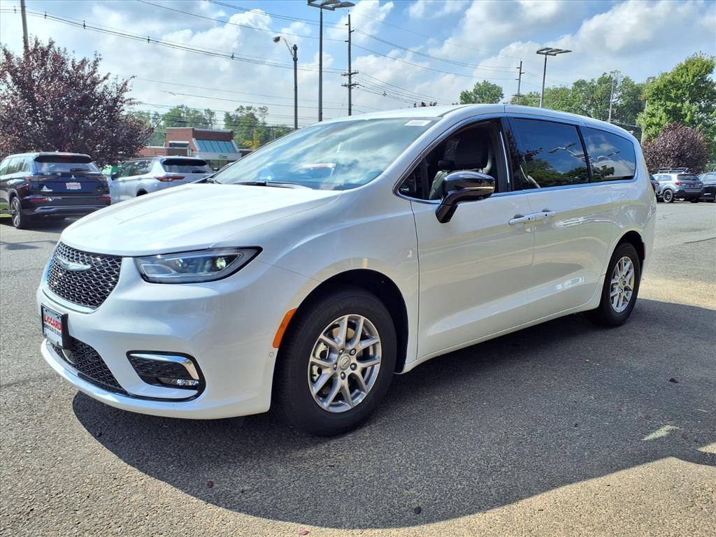 new 2026 Chrysler Pacifica car, priced at $45,140