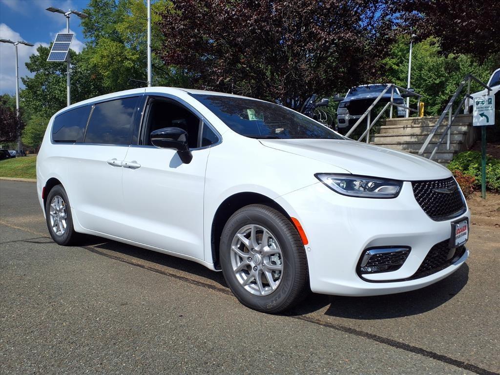 new 2026 Chrysler Pacifica car, priced at $45,140