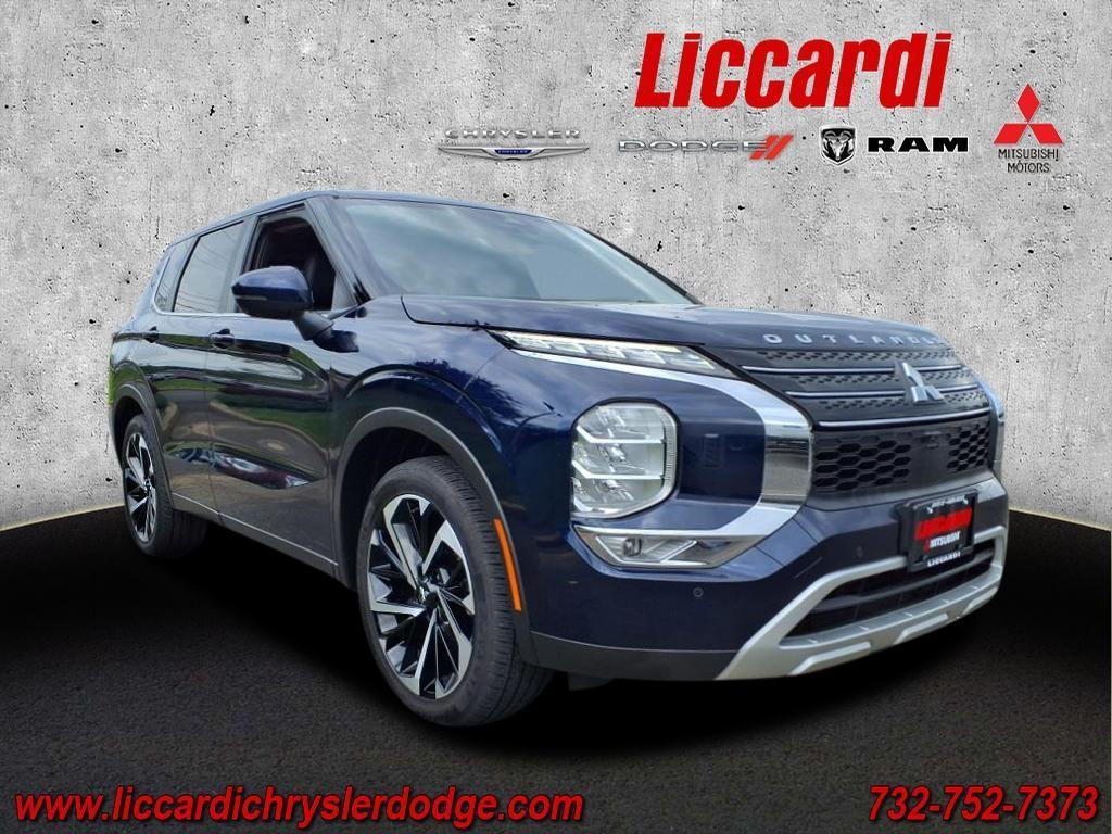 used 2022 Mitsubishi Outlander car, priced at $19,990