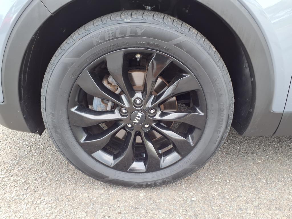used 2020 Kia Sorento car, priced at $19,990