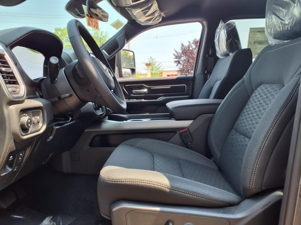 new 2025 Ram 1500 car, priced at $53,990