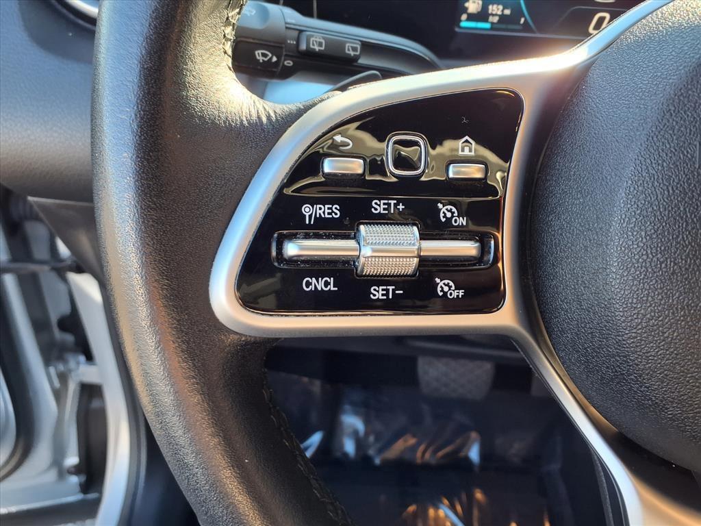 used 2020 Mercedes-Benz GLB 250 car, priced at $20,990