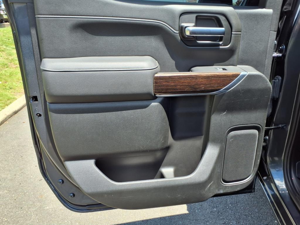 used 2021 GMC Sierra 1500 car, priced at $36,990