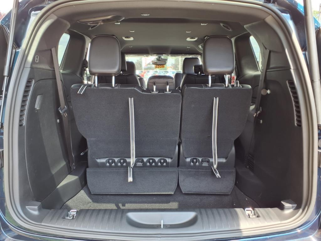 new 2025 Chrysler Pacifica car, priced at $45,992