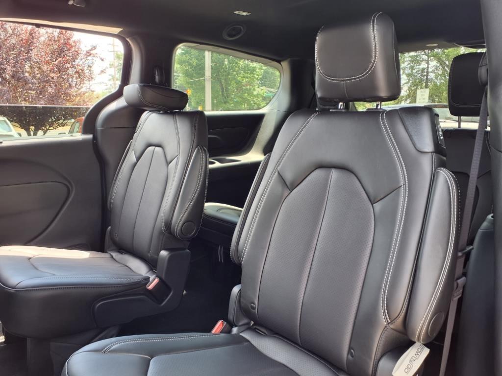 new 2025 Chrysler Pacifica car, priced at $45,992