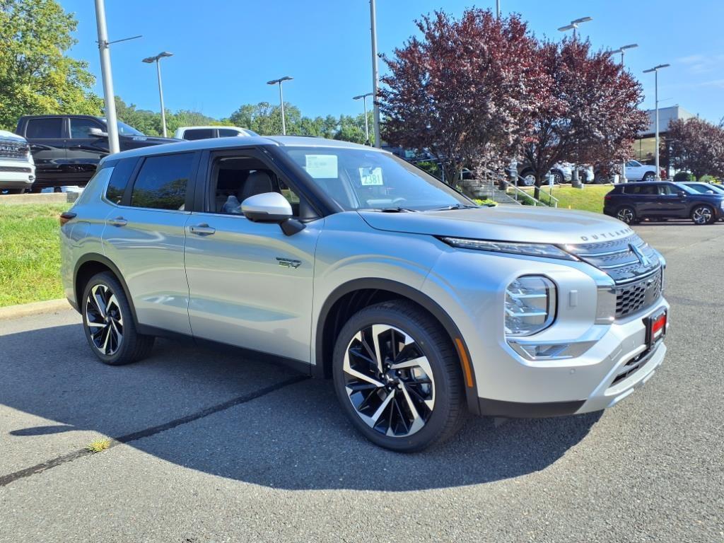 new 2025 Mitsubishi Outlander PHEV car, priced at $43,490