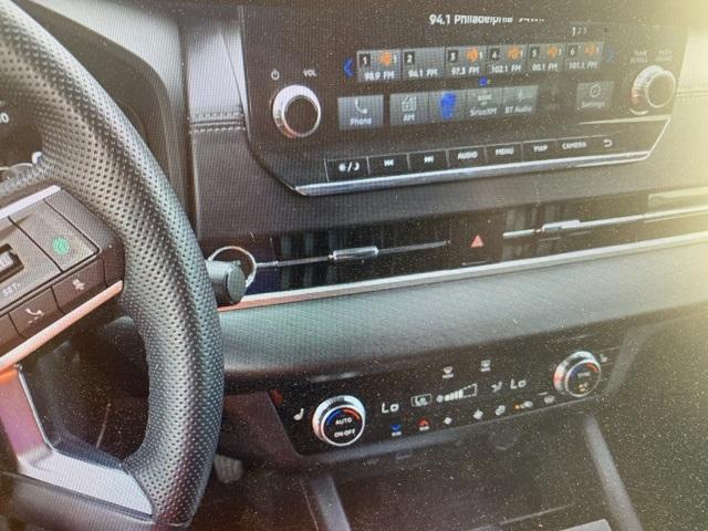 used 2023 Mitsubishi Outlander PHEV car, priced at $27,990