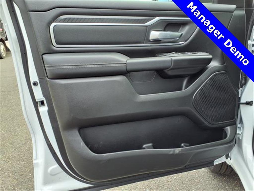 new 2025 Ram 1500 car, priced at $45,287