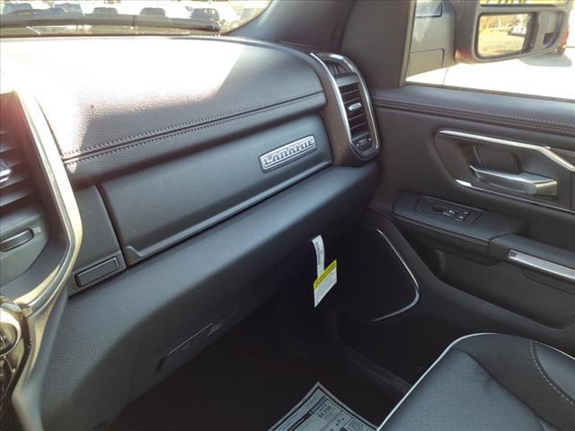new 2025 Ram 1500 car, priced at $61,122