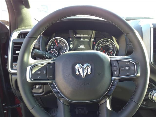 new 2025 Ram 1500 car, priced at $61,122