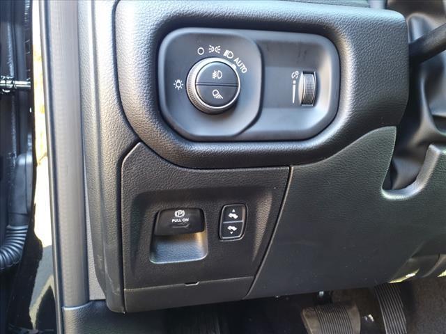 new 2025 Ram 1500 car, priced at $48,990