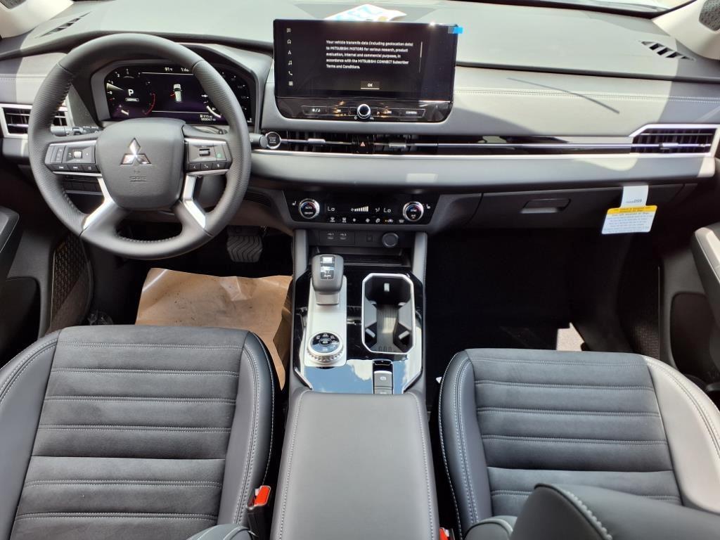 new 2025 Mitsubishi Outlander car, priced at $36,990