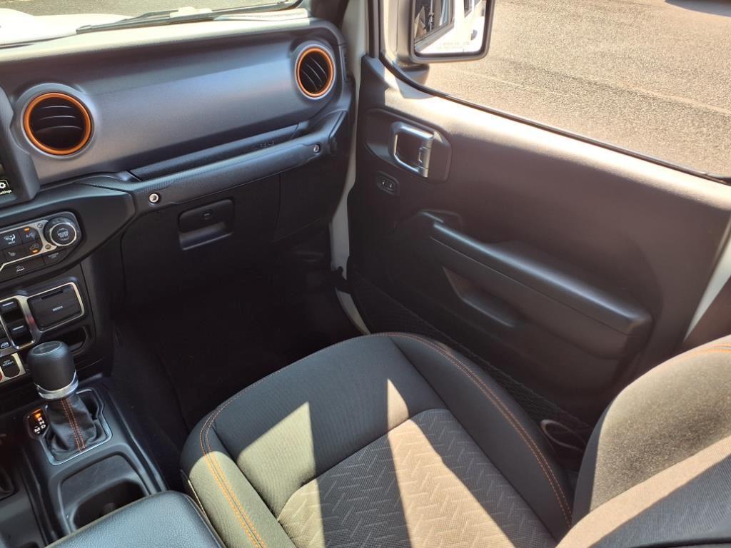 used 2022 Jeep Gladiator car, priced at $38,690