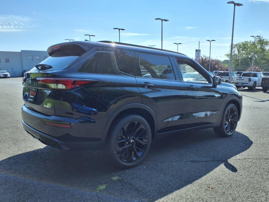 new 2025 Mitsubishi Outlander PHEV car, priced at $47,490