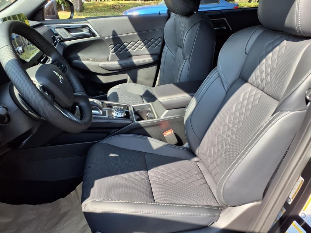 new 2025 Mitsubishi Outlander PHEV car, priced at $47,490