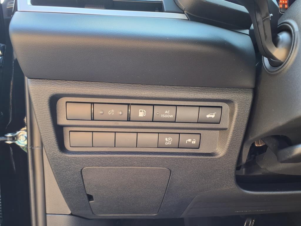 new 2025 Mitsubishi Outlander PHEV car, priced at $40,690