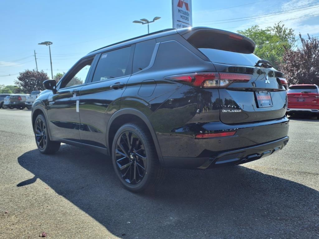 new 2025 Mitsubishi Outlander PHEV car, priced at $40,690