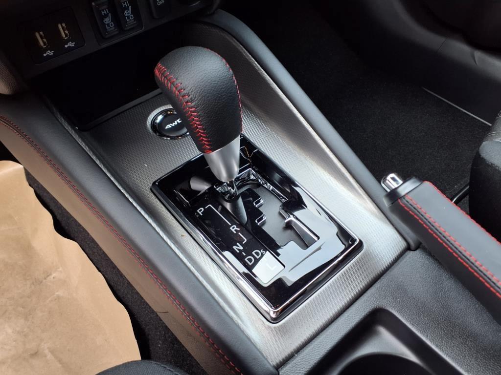 new 2025 Mitsubishi Outlander Sport car, priced at $30,290