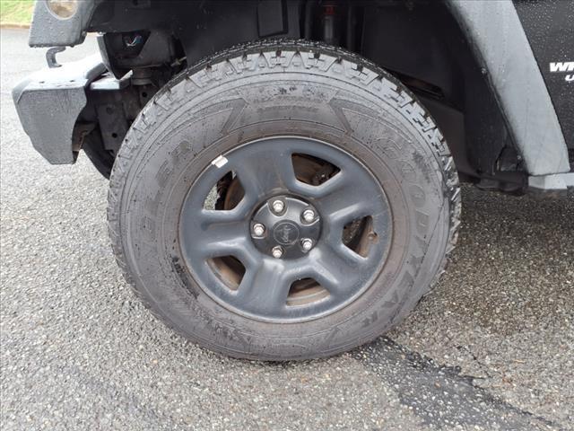 used 2015 Jeep Wrangler Unlimited car, priced at $15,990