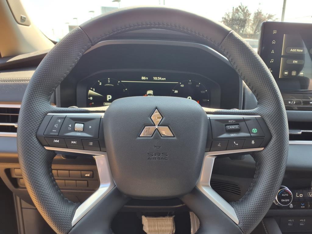 new 2025 Mitsubishi Outlander car, priced at $34,990