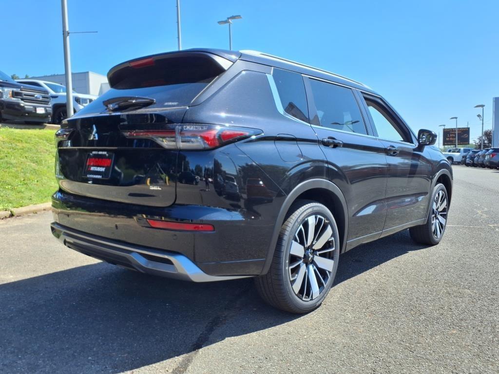 new 2025 Mitsubishi Outlander car, priced at $34,990