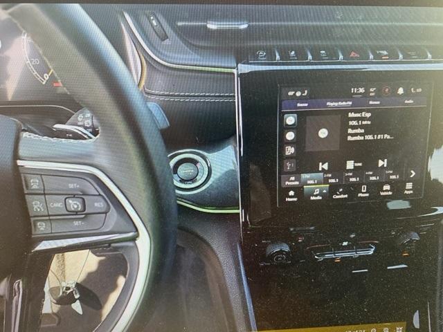 used 2022 Jeep Grand Cherokee car, priced at $29,990