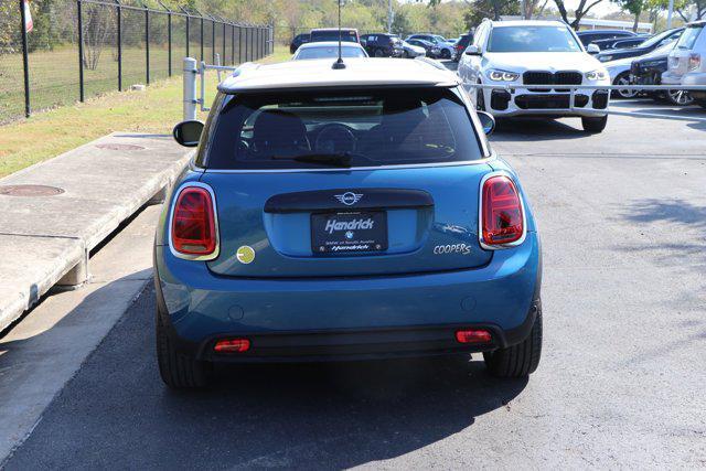 used 2023 MINI Hardtop car, priced at $23,225