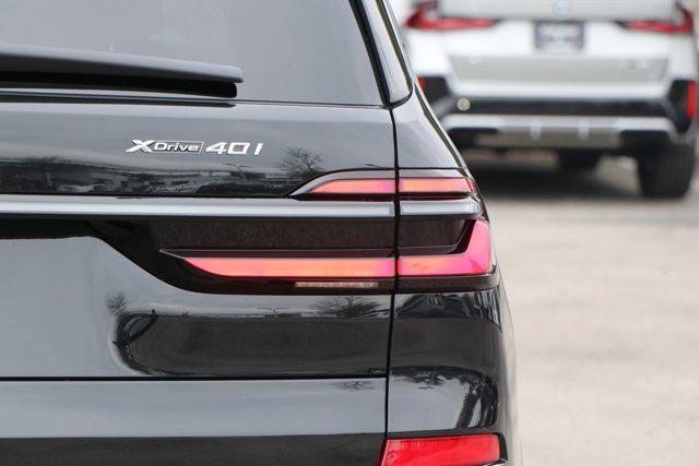 new 2025 BMW X7 car, priced at $99,450